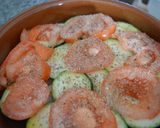 Foto del paso 3 de la receta: Tomate, calabacín y cebolla al provenzal