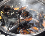 Foto del paso 4 de la receta: Mejillones a la mostaza con verduras