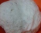 A picture of step 3 of Mat Aalu Samosay.