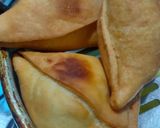 A picture of step 11 of Indori samosa.