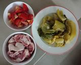 Hình bước làm 1 của món Canh dưa cải chua gân bò
