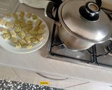 Foto del passaggio 5 della ricetta Gnocchi di piselli con pomodorini e rucola