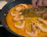 Foto del paso 7 de la receta: Cuscús con abadejo y langostinos