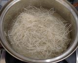 Foto langkah ke 1 dari resep Karoket (lumpia bihun).