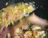 Foto langkah ke 2 dari resep Udang Tumis Saus Tiram.