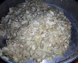 Gambar langkah 1 resipi Pau cendawan viral inti carbonara.