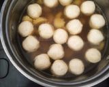 Foto langkah ke 3 dari resep Sop Bakso Ikan.