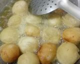 A picture of step 5 of बनारसी छोटी कचौड़ी.