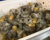Une image de l'étape 7 de Crevettes black tiger à l'ananas, coriandre et citron.