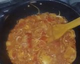 A picture of step 3 of Pyazi bhindi.