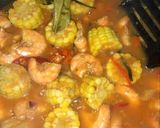 Foto langkah ke 4 dari resep Udang pedas asam manis.