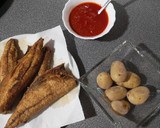 Foto del paso 4 de la receta: Caballa, papas arrugadas y mojo picón