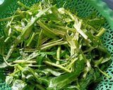 Foto langkah ke 1 dari resep Oseng Kangkung Terasi.