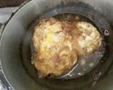 Foto langkah ke 2 dari resep Telor Ceplok Tumis Asam.