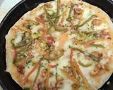 A picture of step 3 of Pizza in pateeli.