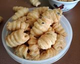 Foto langkah ke 4 dari resep Kue garpu gurih dan renyah.