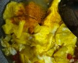 Foto langkah ke 2 dari resep Telur Dadar Kuah Santan Mommylicious.