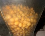 Foto del paso 2 de la receta: Albóndigas de garbanzos con queso 🧀