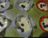 Foto del paso 2 de la receta: Muffins de naranja y chispas de chocolate