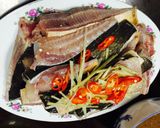 Hình bước làm 2 của món Cá đuối nhúng giấm