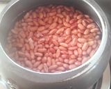 A picture of step 1 of Dhaba style Rajma masala kidney beans masala.