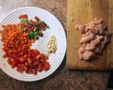 Foto del paso 2 de la receta Salteado de quinoa con pavo y verduras al curry 🥘