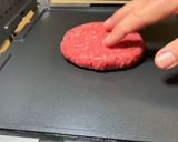Foto del paso 2 de la receta: Hamburguesa de angus, lacón y manzana al Oporto