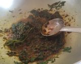 A picture of step 4 of Dal palak.