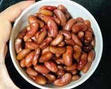 A picture of step 1 of One Pot Rajma (kidney beans).