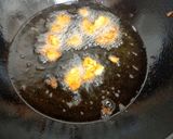 A picture of step 3 of Leftover loaki k pakoray.