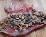 Foto del paso 5 de la receta: Pechuga de pollo rellena de champiñones y jamón, en airfryer