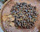 Foto langkah ke 2 dari resep Tutut balado pedas manis.