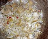 Foto langkah ke 3 dari resep Oseng tahu pong dgn tauge.