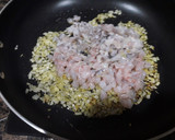 Foto del paso 2 de la receta: Chipirones rellenos en salsa