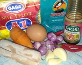 Foto langkah ke 1 dari resep Mi Goreng Sosis.