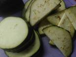 Foto del paso 2 de la receta Berenjenas en escabeche de verduras 🍆