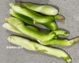 A picture of step 1 of Stir-Fried Eggs with Water Bamboo.