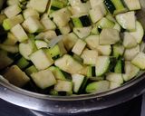 Une image de l'étape 2 de Soupe courgette-mascarpone.