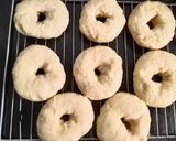 A picture of step 7 of New York Style Bagels.
