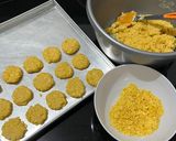 Foto langkah ke 5 dari resep Kue Kering Cornflakes Cookies.