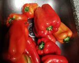 Foto del paso 1 de la receta: Conserva de ajíes y combinada 🌶️🥕🌰