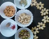 મિલ્ક મસાલા પાઉડર (Milk Masala Powder Recipe In Gujarati) રેસીપી સ્ટેપ1ફોટો