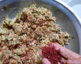 A picture of step 5 of Labnani kabab/Lebanese kebab.
