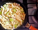 Foto del paso 4 de la receta: Pasta con salsa de Zucchini v champiñones. #Mercado