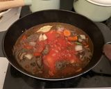 Foto del paso 6 de la receta Estofado de ternera con garbanzos y patatas fritas