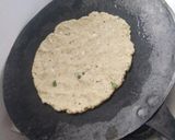 A picture of step 4 of Multi grains Thalipeeth.