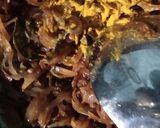 रॉ मिलन भाजी (raw melon bhaji recipe in marathi) रेसिपी स्टेप 2 फोटो 