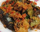 Foto langkah ke 4 dari resep Lele bumbu rujak.