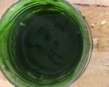 A picture of step 1 of Spinach Chicken.