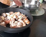 Foto del paso 6 de la receta: Conejo al Ajillo